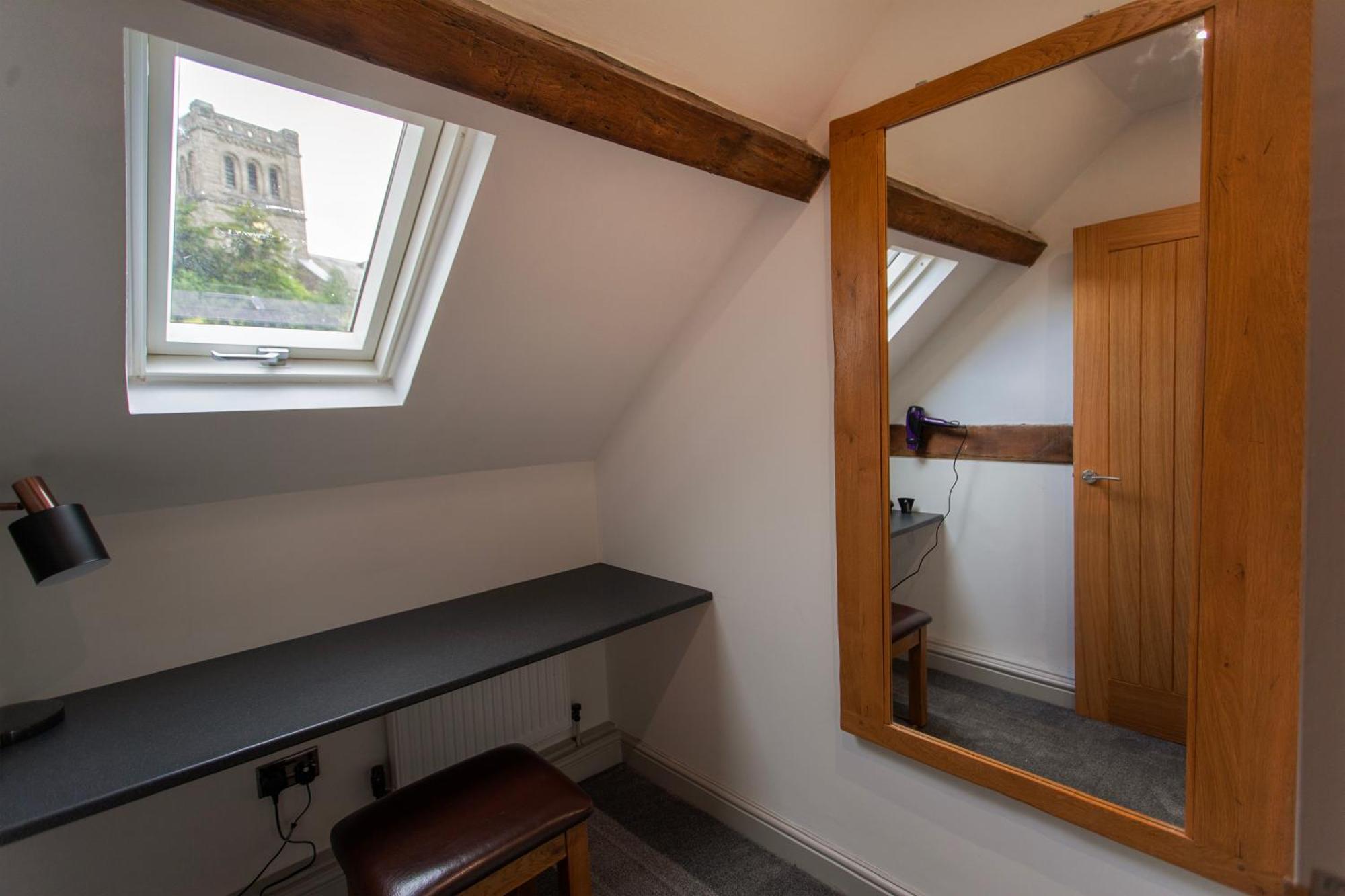 Stunning Ashbourne Town Centre Cottage Near Alton Towers Peak District Derbyshire Exterior photo